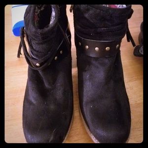 Roxy Boots